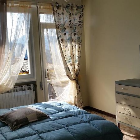 סלה מראזינו Apartment Iseo Lake חדר תמונה